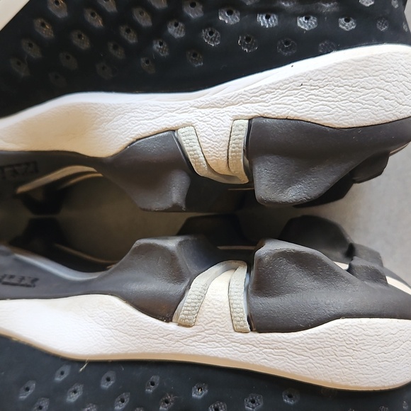 Nike Baseball Cleats - Picture 8 of 12